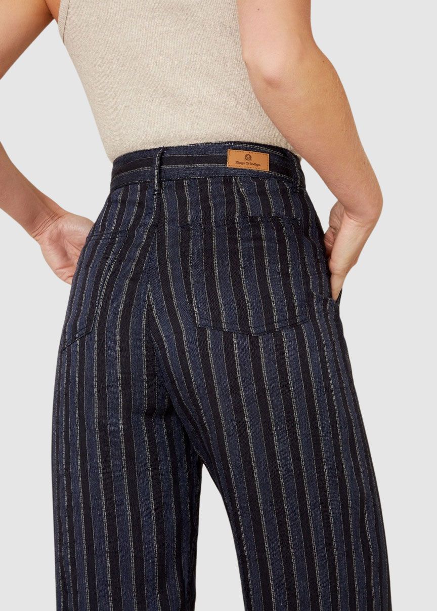 Leila Cropped Leila Cropped