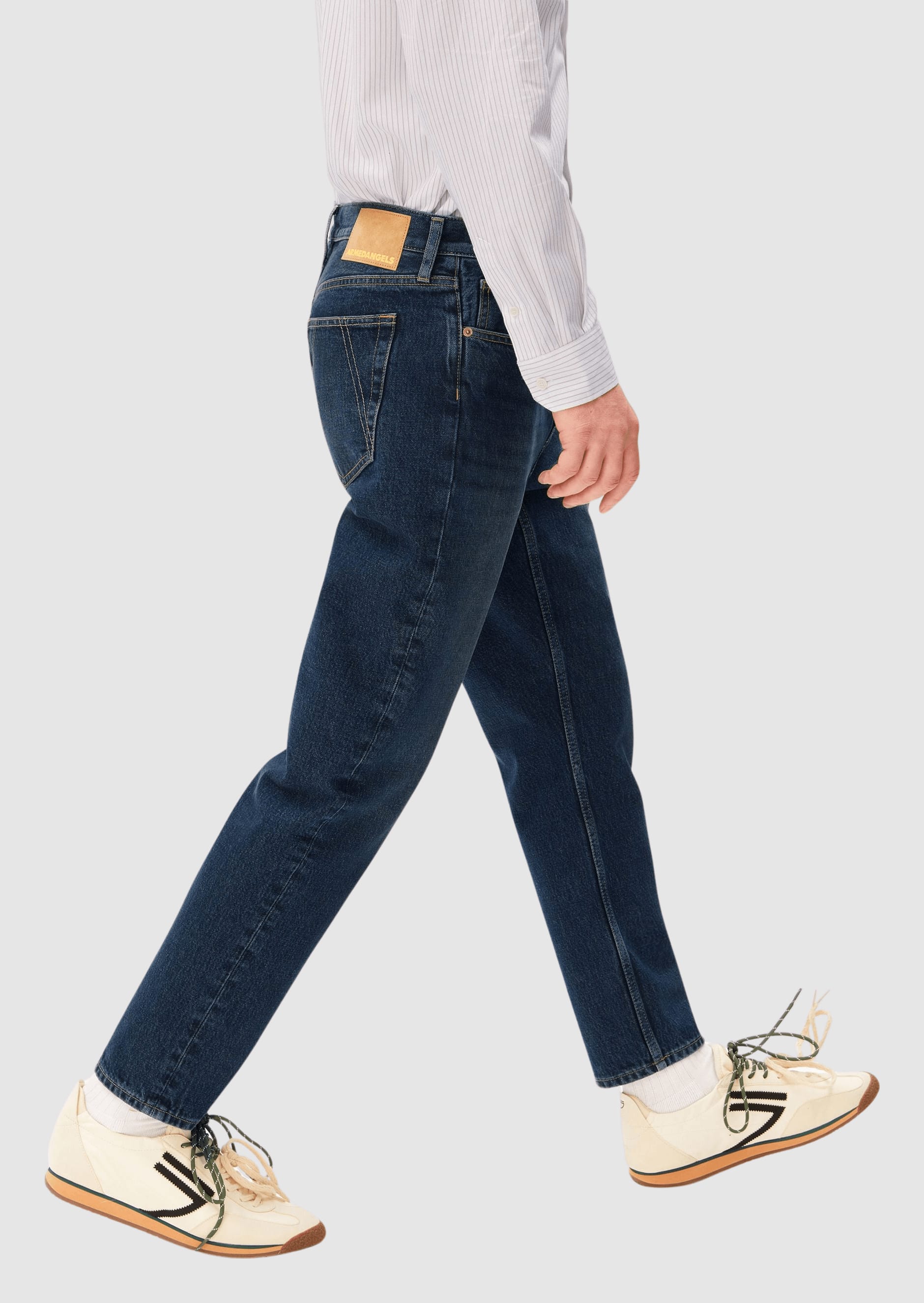 Maakxy Relaxed Tapered Jean Moonstone