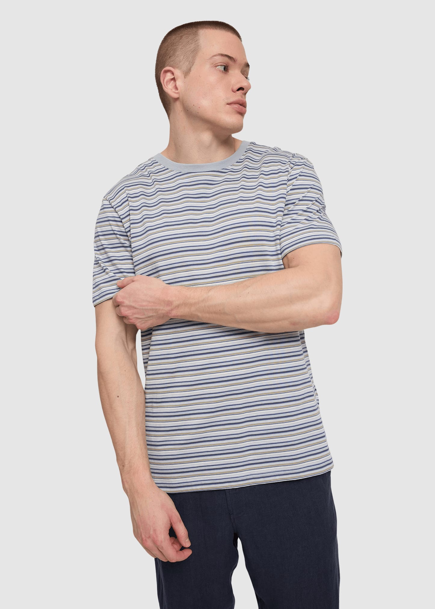 Retro Striped T-Shirt Ice Blue Multicolor Retro Striped T-Shirt Ice Blue Multicolor