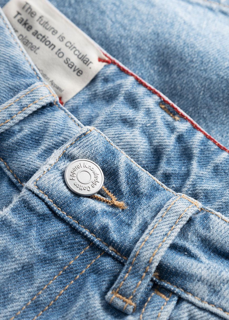 Reborn Gale Straight Mid-Rise 5-Pocket Shorts Reborn Gale Straight Mid-Rise 5-Pocket Shorts