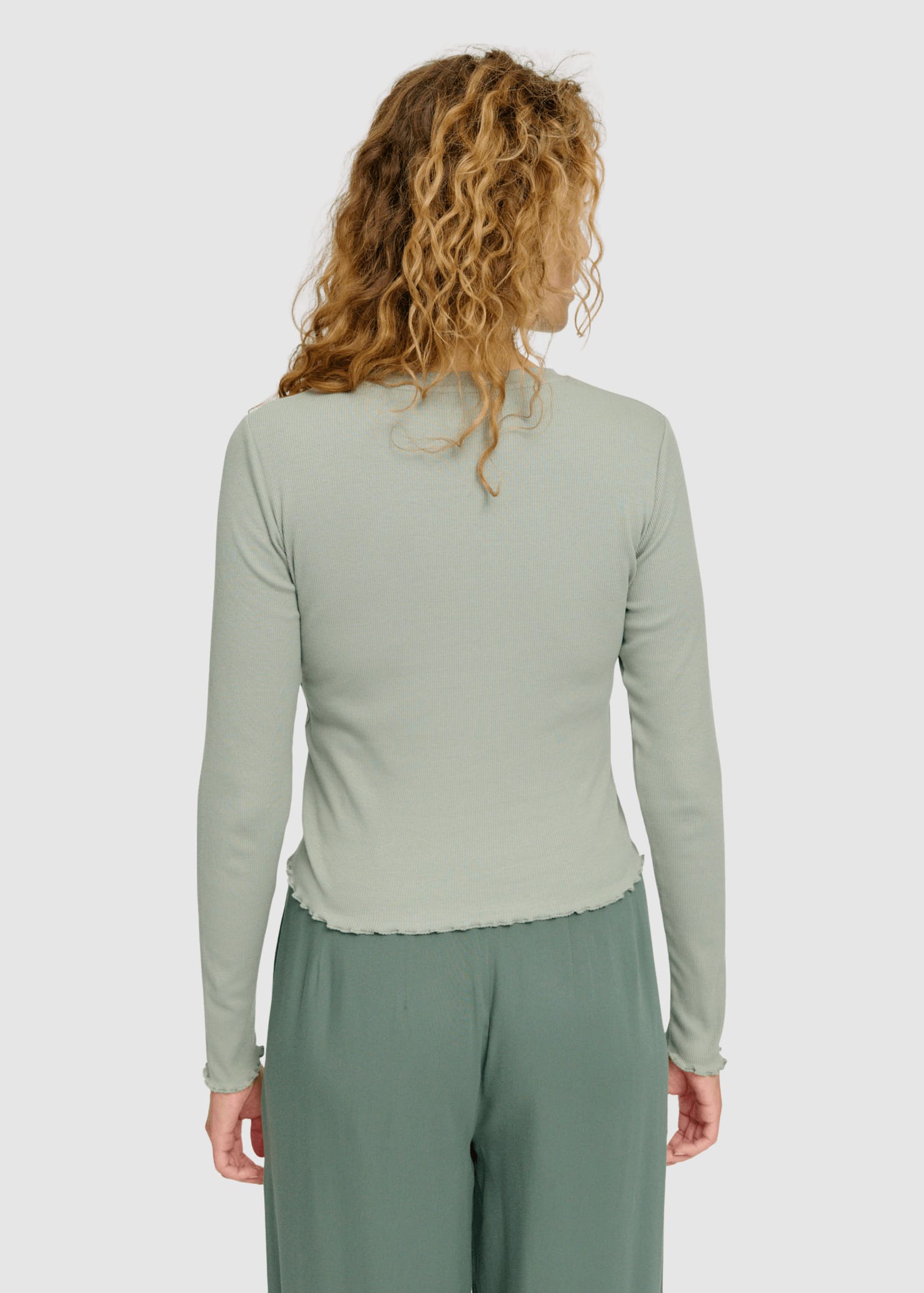 Babylock Hems Longsleeve Eucalyptus