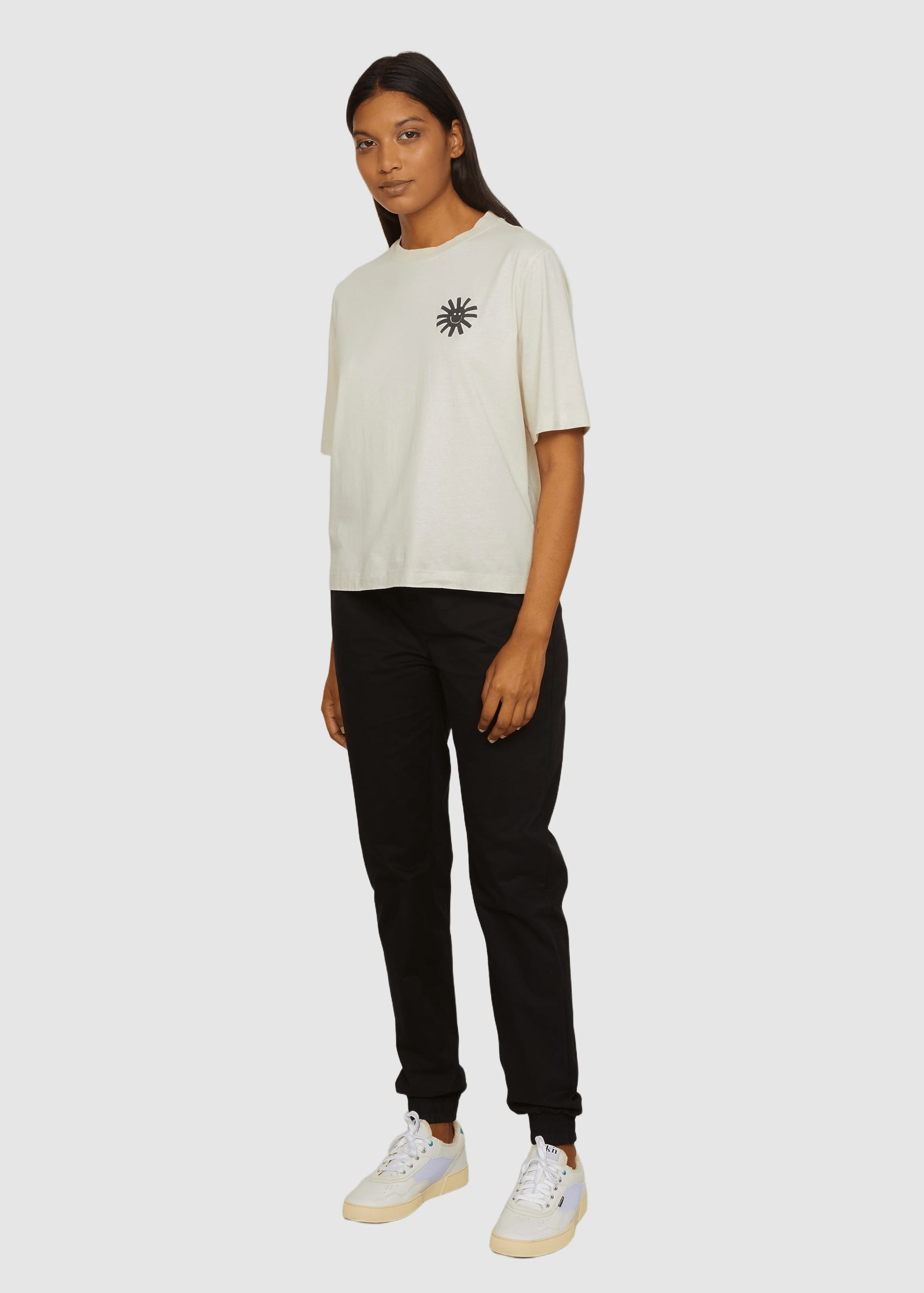 recolution-jogg-chino-calathea-black-3.jpeg Jogg Chino Calathea Black