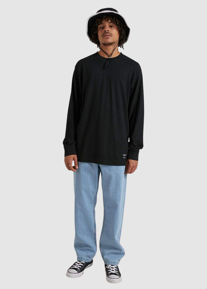 Essential Hemp Retro Fit Long Sleeve Tee Essential Hemp Retro Fit Long Sleeve Tee