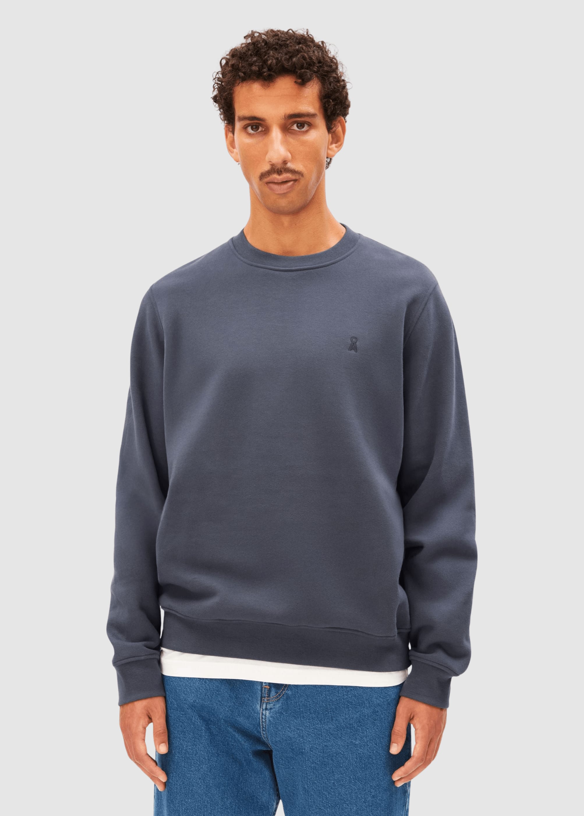 armedangels-baaro-fleece-sweatshirt-moonshadow-1.jpeg Baaro Fleece Sweatshirt Moonshadow