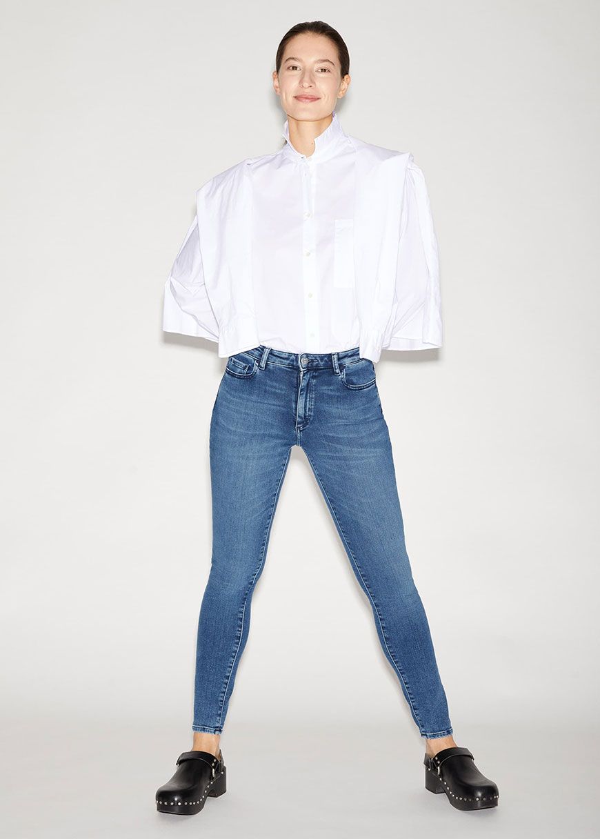 Tillaa X Stretch Tillaa X Stretch