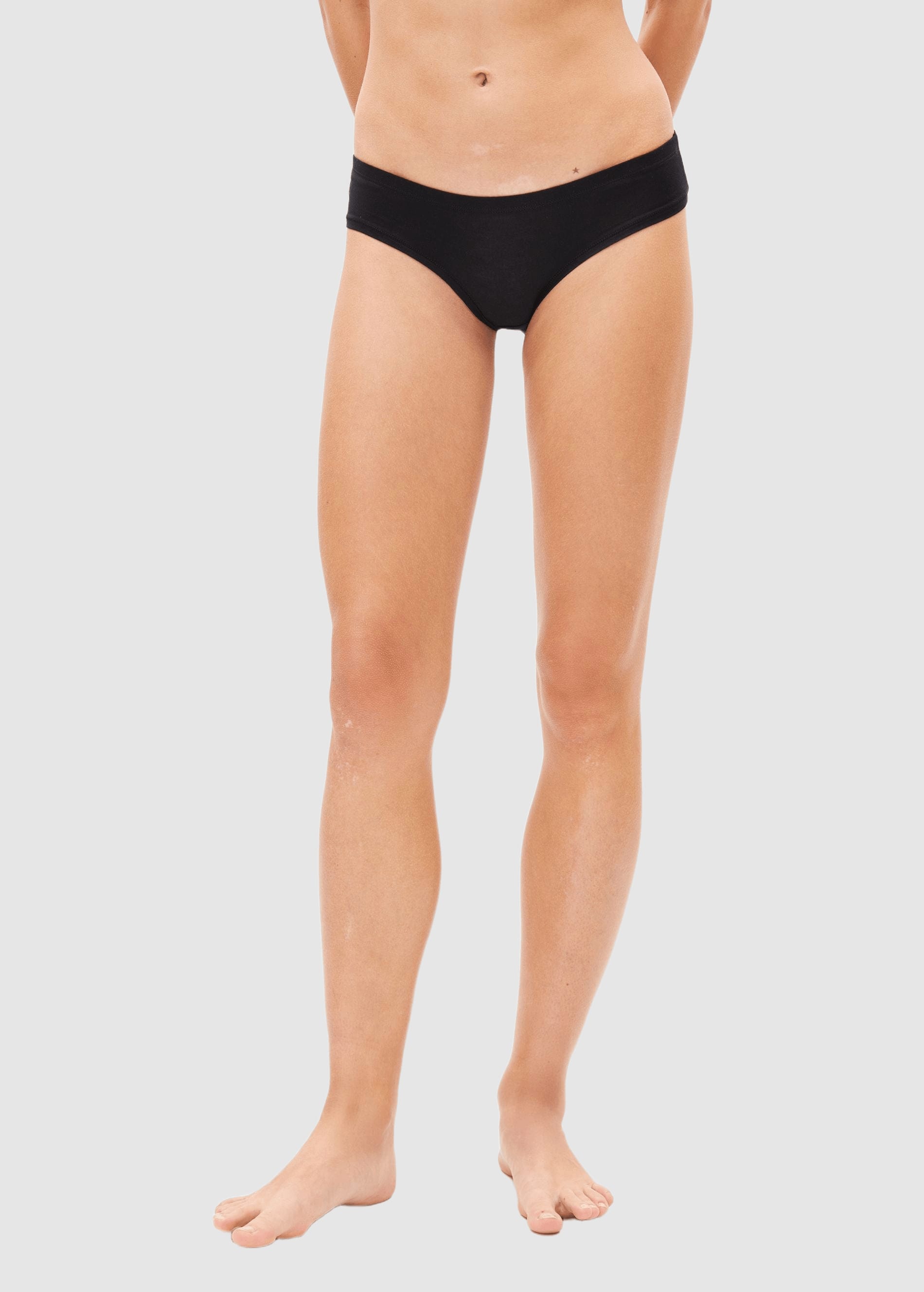 Eiraa Brief Black