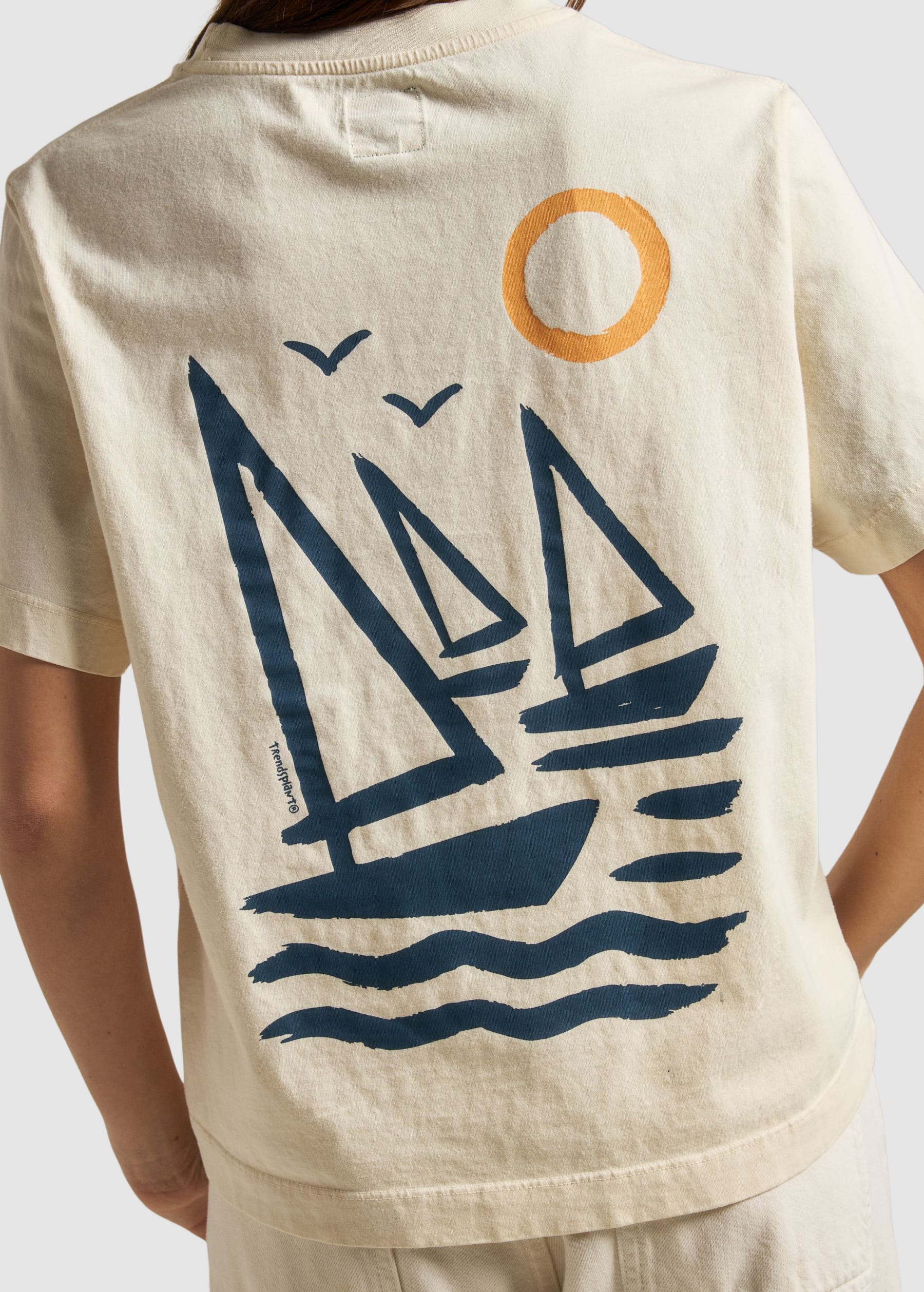 Women’s Escollera T-Shirt Whitewashed Walls Women’s Escollera T-Shirt Whitewashed Walls