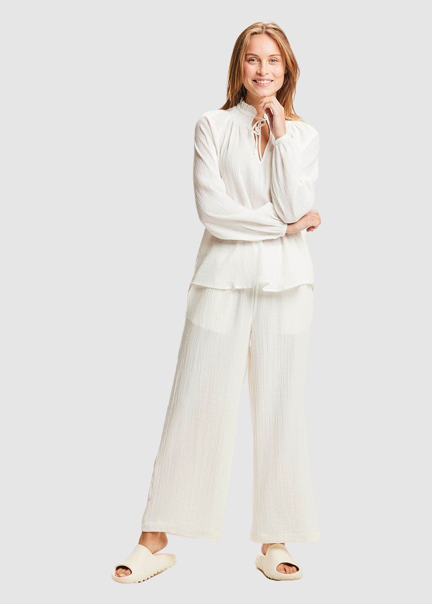 A-Shape Ruffle Stand Blouse A-Shape Ruffle Stand Blouse