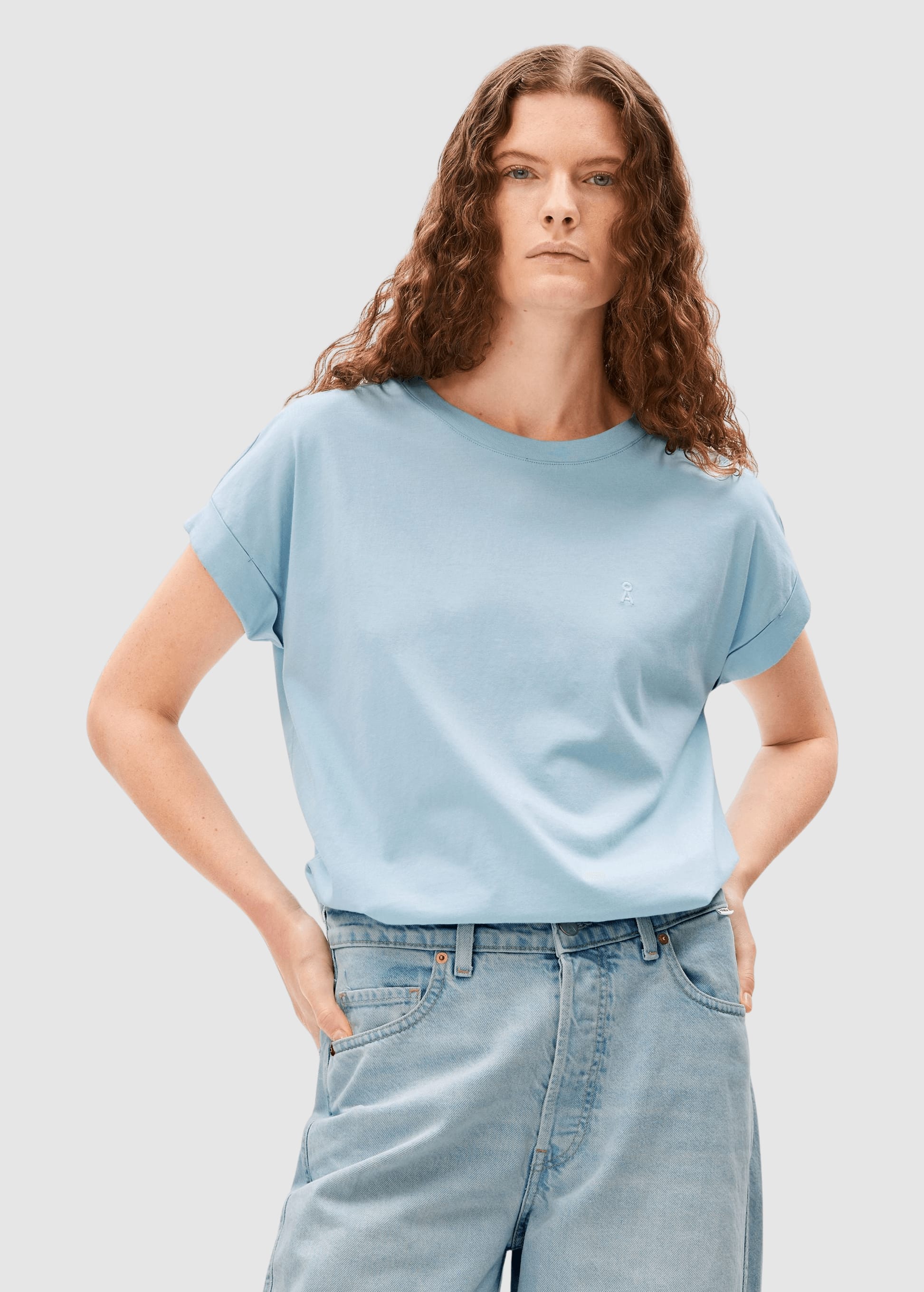 Idaara T-Shirt Blue Glow