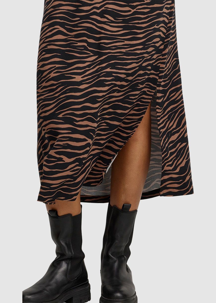 recolution_holly_zebra_AW_25_REC_105064_Cognac_Brown_5_3d036d3912 Holly Zebra