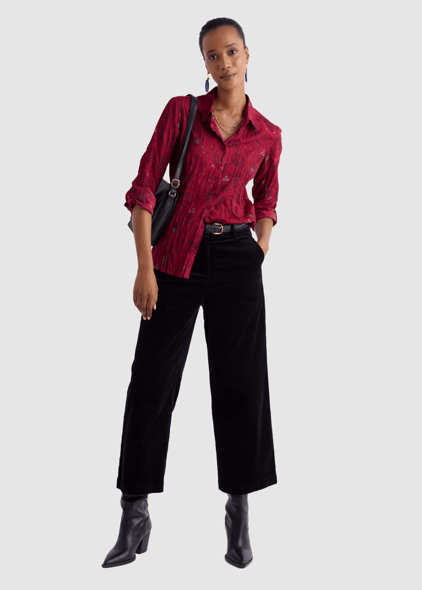 Larissa Shirt Tapestry Flowers Dahlia