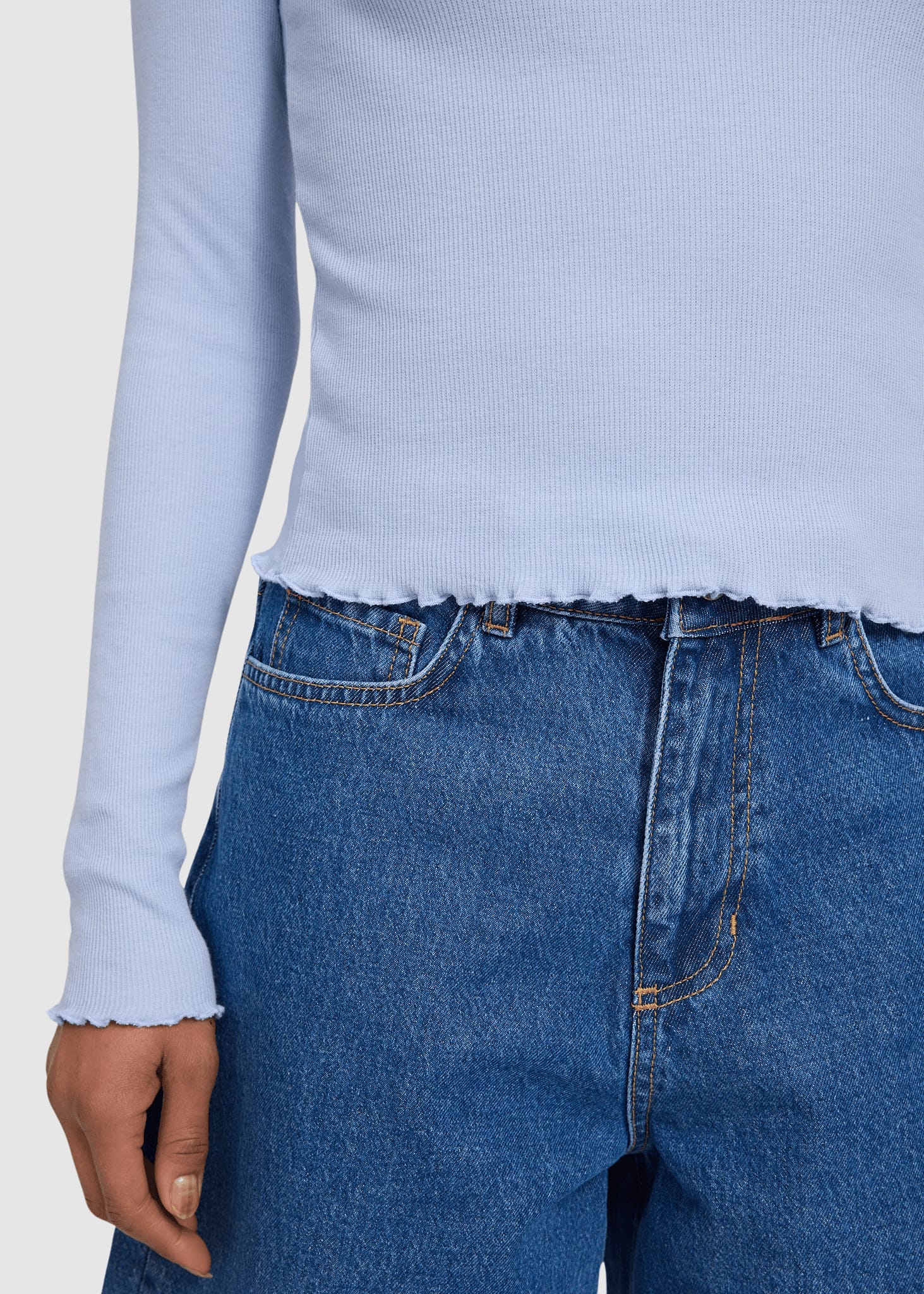 Babylock Hems Longsleeve Cloud Blue